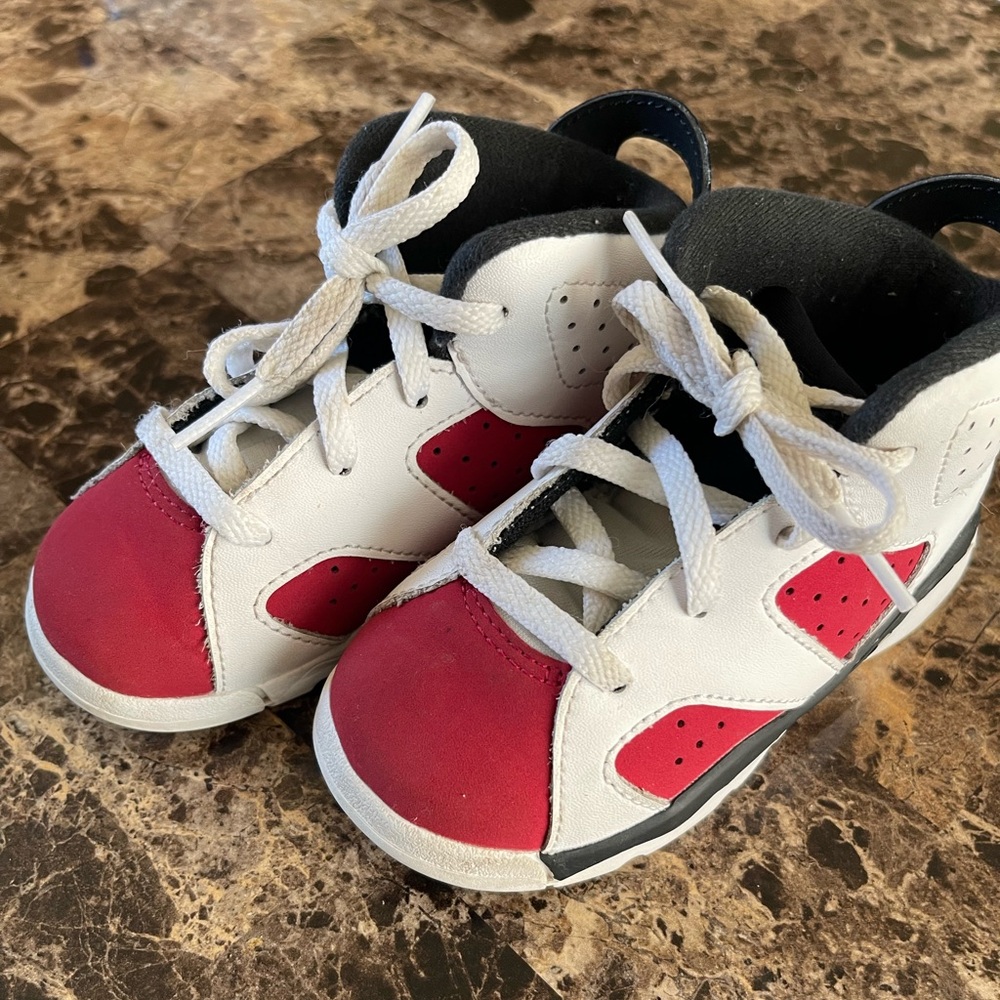 Toddler Jordan 6 Retro Carmine